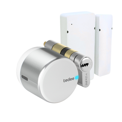 Tedee GO2 con cilindro y Door Sensor